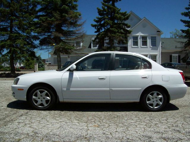2004 Hyundai Elantra FWD 4dr Sport