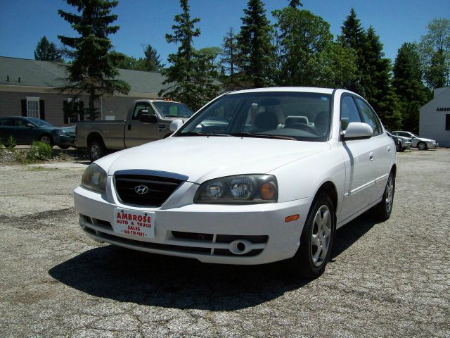 2004 Hyundai Elantra FWD 4dr Sport