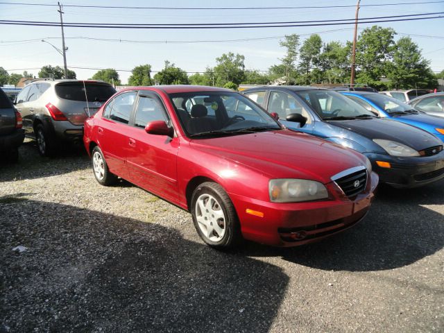 2004 Hyundai Elantra FWD 4dr Sport
