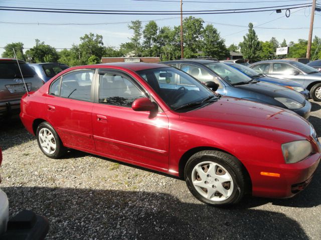 2004 Hyundai Elantra FWD 4dr Sport