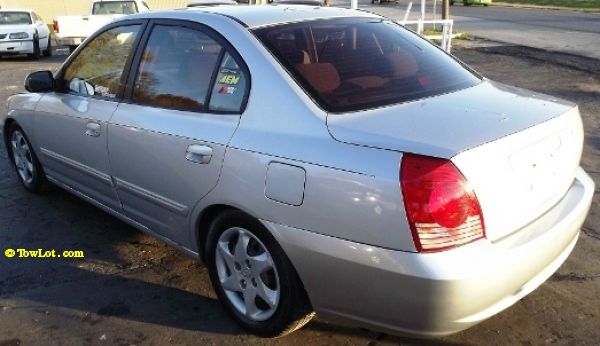 2004 Hyundai Elantra Low Price