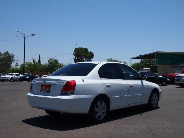 2004 Hyundai Elantra FWD 4dr Sport