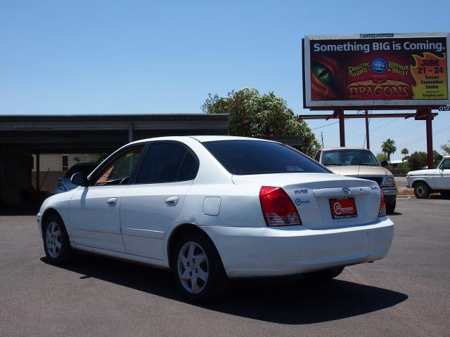 2004 Hyundai Elantra FWD 4dr Sport