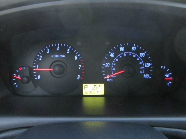 2004 Hyundai Elantra Riviera