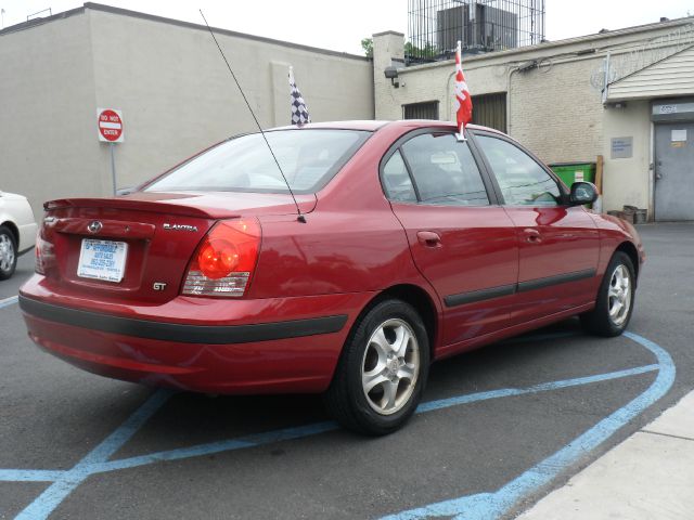 2004 Hyundai Elantra LS Flex Fuel 4x4 This Is One Of Our Best Bargains