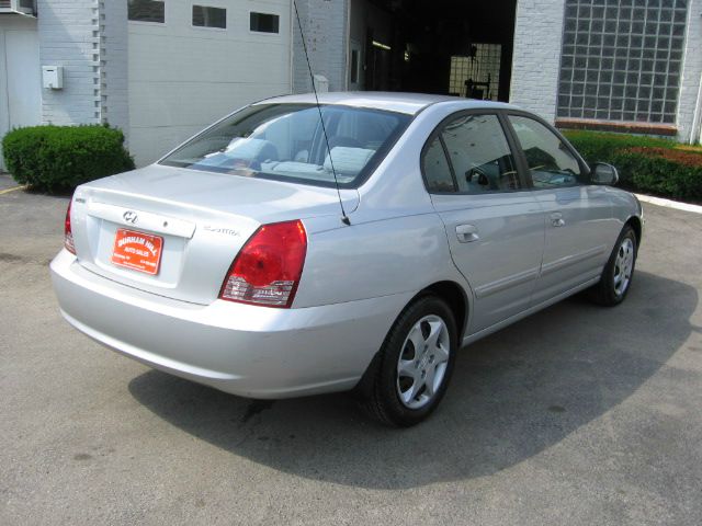 2004 Hyundai Elantra FWD 4dr Sport
