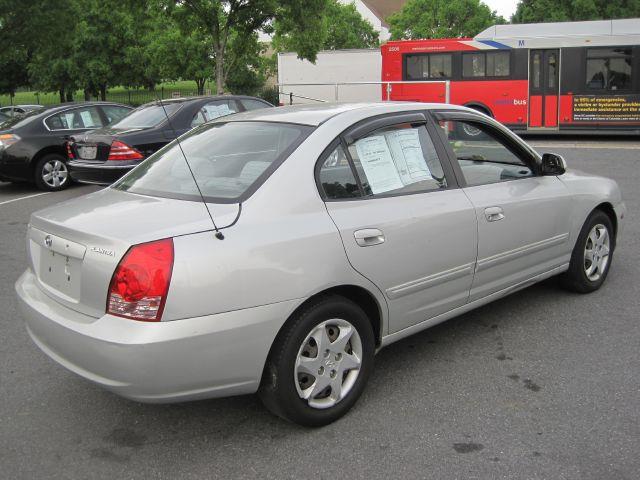 2004 Hyundai Elantra FWD 4dr Sport