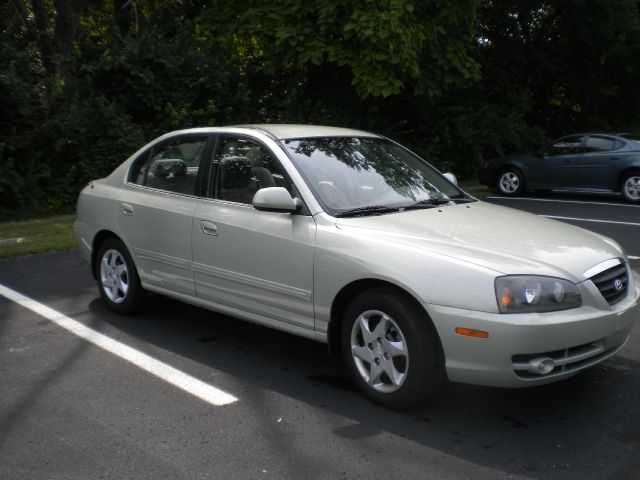 2004 Hyundai Elantra FWD 4dr Sport
