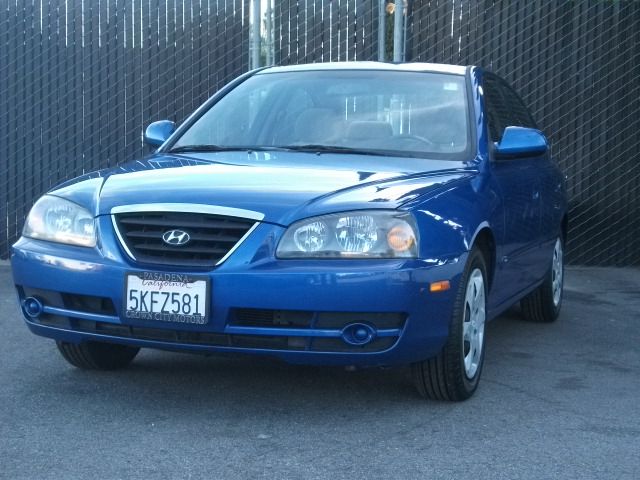 2004 Hyundai Elantra FWD 4dr Sport