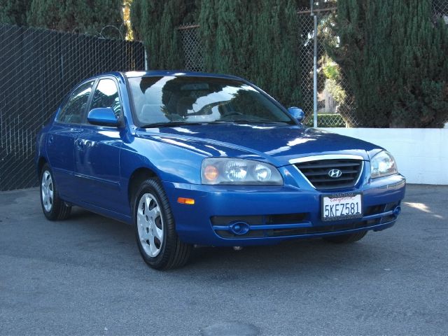 2004 Hyundai Elantra FWD 4dr Sport