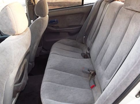 2004 Hyundai Elantra FWD 4dr Sport