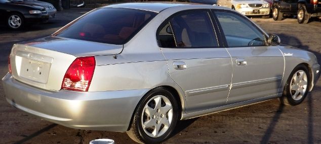 2004 Hyundai Elantra FWD 4dr Sport