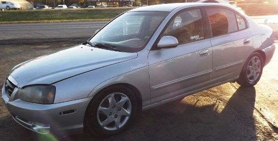 2004 Hyundai Elantra FWD 4dr Sport