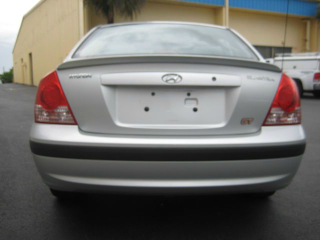 2004 Hyundai Elantra Low Price