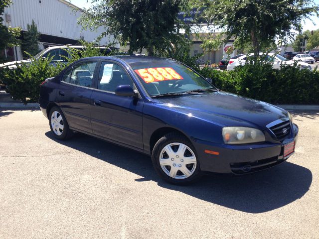 2004 Hyundai Elantra FWD 4dr Sport