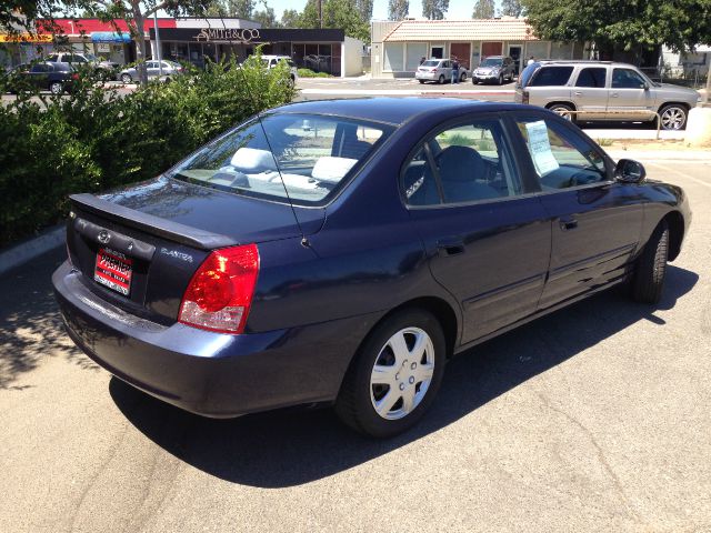 2004 Hyundai Elantra FWD 4dr Sport