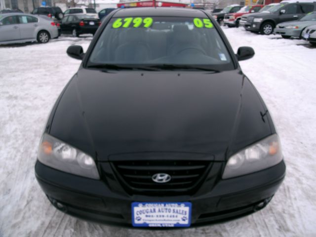2005 Hyundai Elantra Low Price