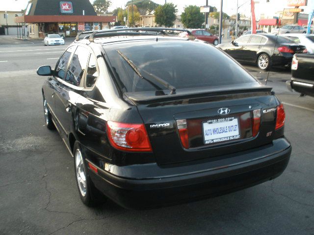2005 Hyundai Elantra Riviera