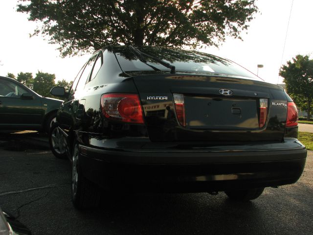 2005 Hyundai Elantra 112028