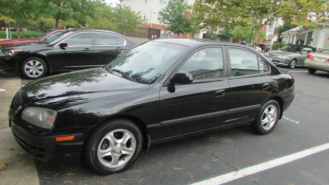 2005 Hyundai Elantra Low Price