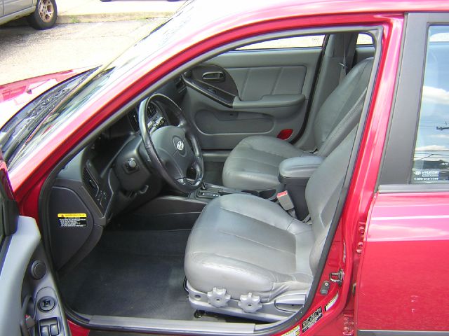 2005 Hyundai Elantra Riviera