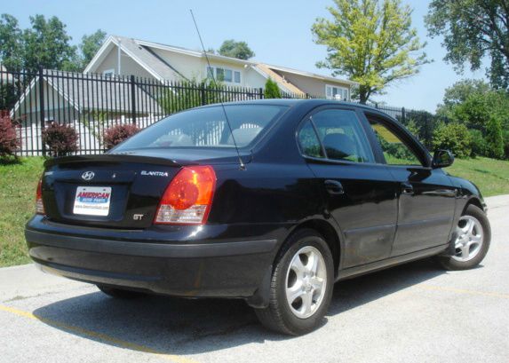 2005 Hyundai Elantra Low Price
