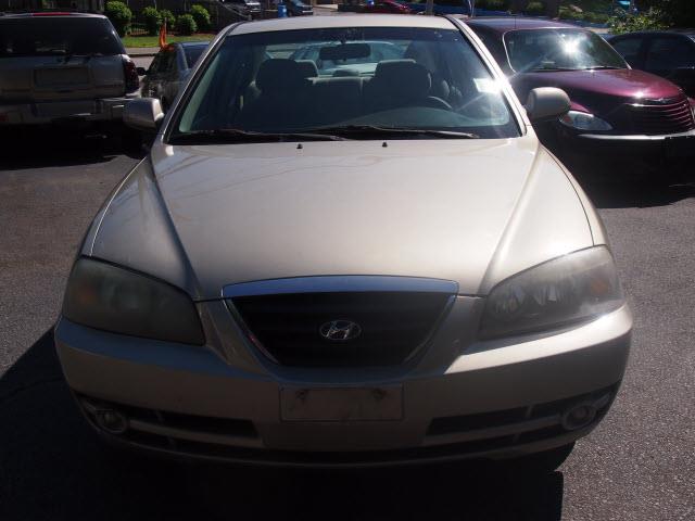 2005 Hyundai Elantra FWD 4dr Sport