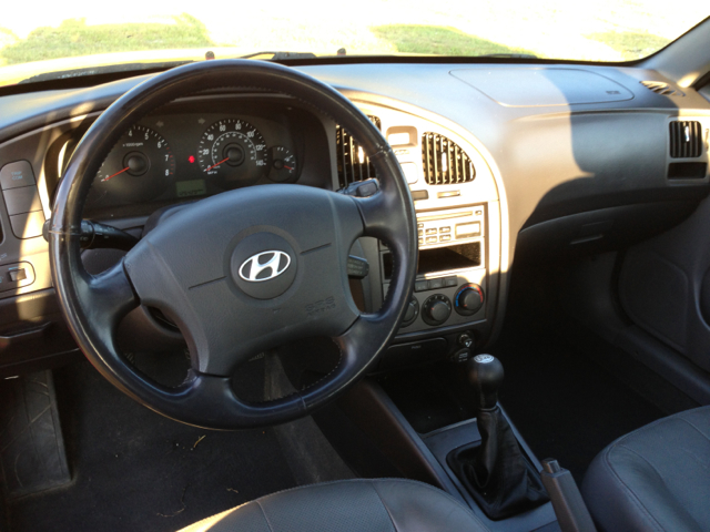 2005 Hyundai Elantra Riviera