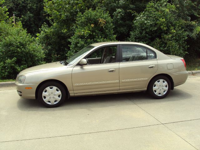 2006 Hyundai Elantra ADV AWD