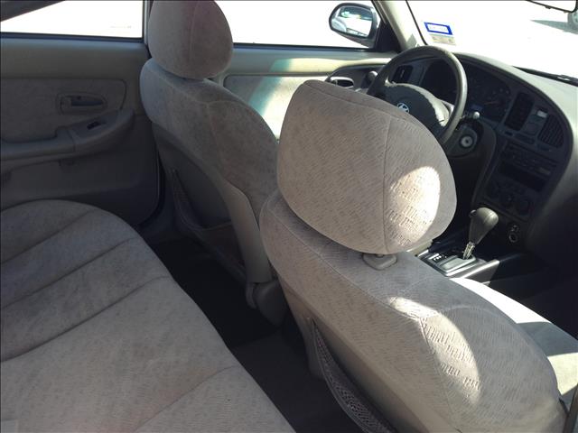 2006 Hyundai Elantra ADV AWD