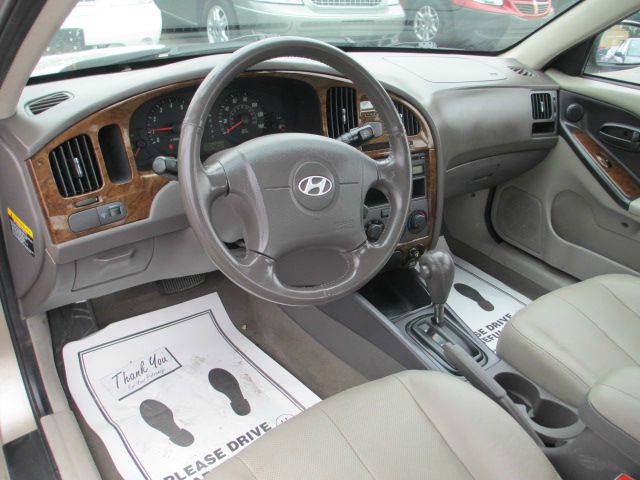 2006 Hyundai Elantra ADV AWD