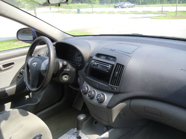 2007 Hyundai Elantra FWD 4dr Sport