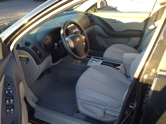 2007 Hyundai Elantra FWD 4dr Sport