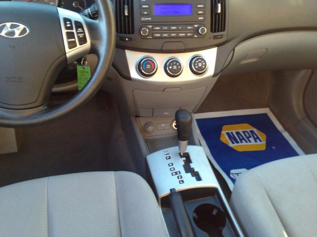 2007 Hyundai Elantra FWD 4dr Sport