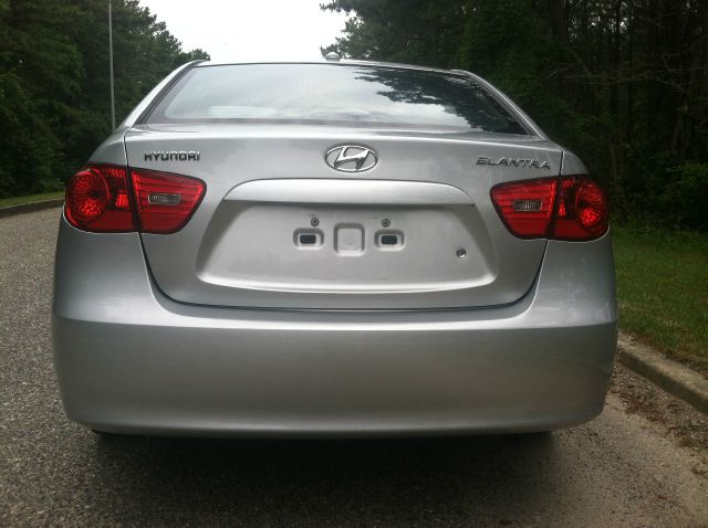2008 Hyundai Elantra FWD 4dr Sport