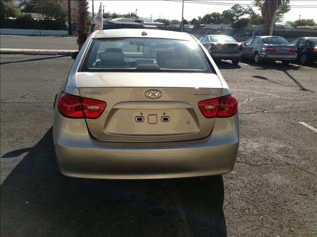 2008 Hyundai Elantra FWD 4dr Sport