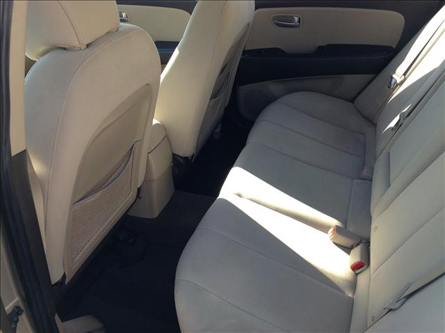 2008 Hyundai Elantra FWD 4dr Sport