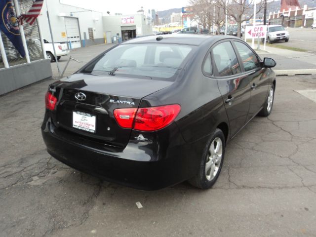 2008 Hyundai Elantra FWD 4dr Sport
