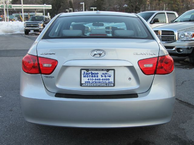 2008 Hyundai Elantra FWD 4dr Sport