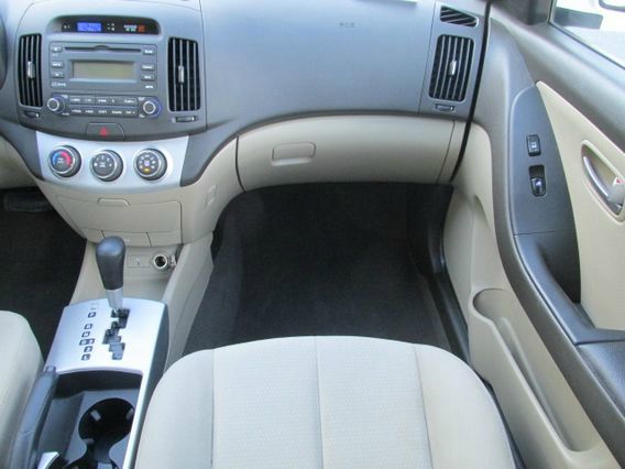 2008 Hyundai Elantra FWD 4dr Sport
