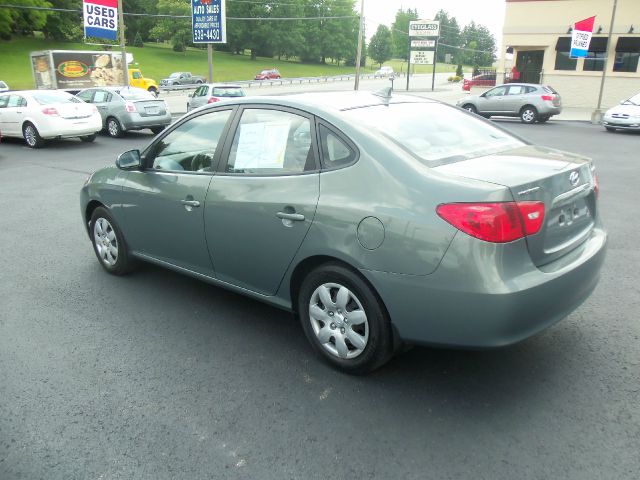 2009 Hyundai Elantra FWD 4dr Sport