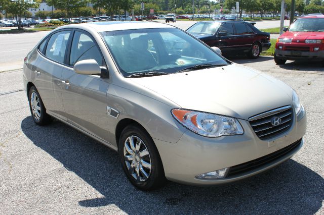 2009 Hyundai Elantra FWD 4dr Sport