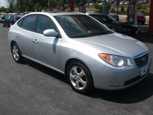 2009 Hyundai Elantra FWD 4dr Sport