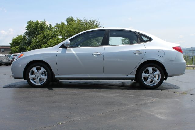 2009 Hyundai Elantra X Custom