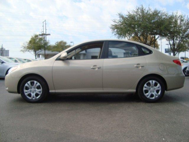 2010 Hyundai Elantra FWD 4dr Sport