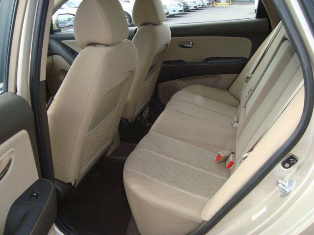 2010 Hyundai Elantra FWD 4dr Sport