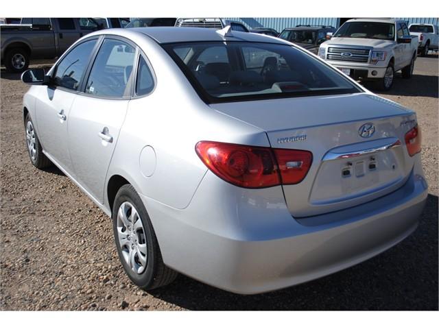 2010 Hyundai Elantra FWD 4dr Sport