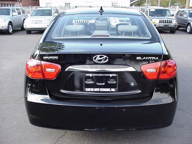 2010 Hyundai Elantra FWD 4dr Sport