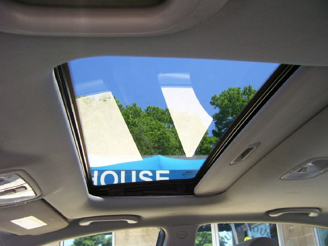 2010 Hyundai Elantra FWD 4dr Sport