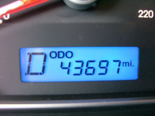 2010 Hyundai Elantra FWD 4dr Sport